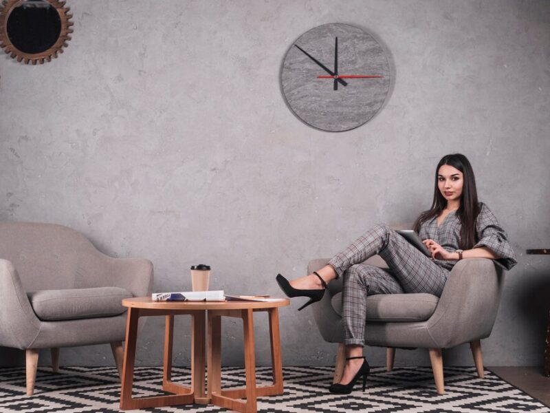 Scandinavisch Design in de Woonkamer: Minimalisme met Karakter